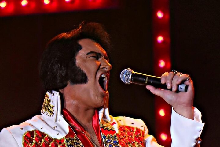 Pigeon Forge Elvis Show 
